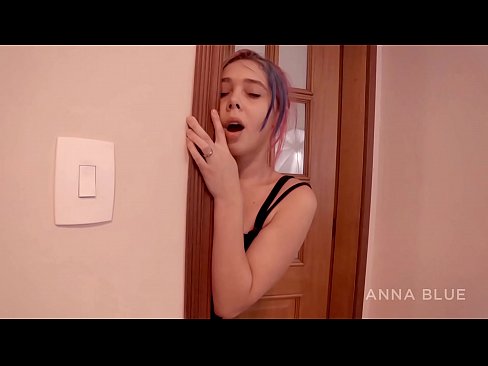 ❤️ Nire anaiarengana itzuli nintzen. Bere neska-lagunarekin sexu harremanak izan nituen. itzulera lesbiana. ❌ Pornografia pornoan eu.virtsextor.ru ❌️❤