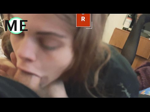 ❤️ Eztarria, galtza urratuak eta takoi urratuak elkartzeko atseginak dira ❌ Pornografia pornoan eu.virtsextor.ru ❌️❤